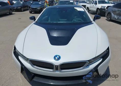 2015 BMW I8 из США, поврежденный, VIN WBY2Z2C57FV674366